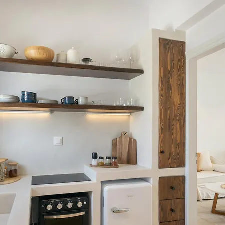 Walk To - 1br House - Peppermint Piperi بيت للعطل ناوسا